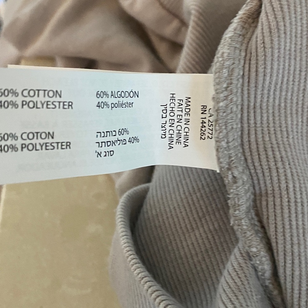 Sweatshirt - Picture 6 of 6
